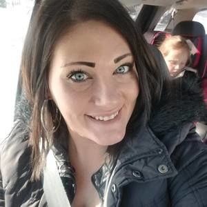 Meet your Posher, Kellie